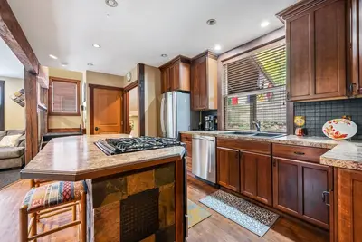 Image de Silver Valley Ski & Bike Retreat. Kellogg Getaway