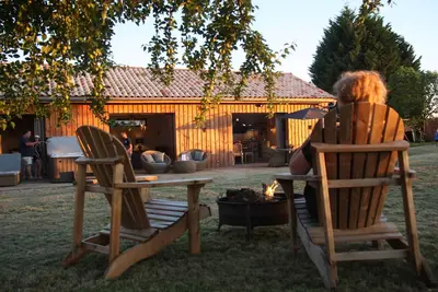 Image de maison de charme ⭐️⭐️⭐️⭐️ à la campagne avec jacuzzi