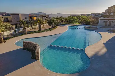 Image de 3 Br Luxury Penthouse w/ Ocean View @ Ventanas!