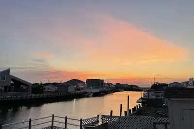 Image de Serene & Spacious Waterfront Home-Mystic Island Nj