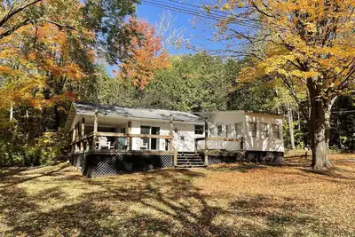 Image de Champlain cottage<br>102 sunset drive <br>Swanton Vermont 05488
