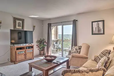 Image de 1st Floor Branson Condo 4 Mi to Silver Dollar City