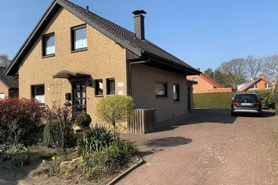 Image de Maison de vacances \"Wacholderhain\" près du lac avec jardin