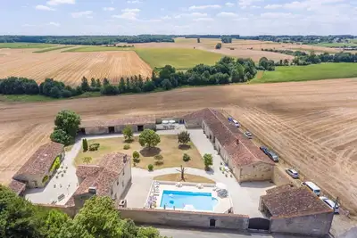 Image de The Old Monastery - Renoir