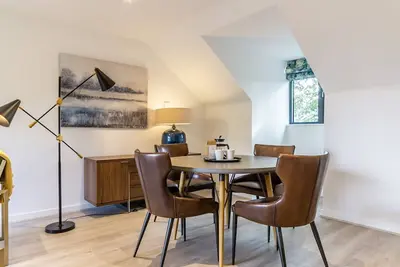Image de 18 St Johns Mews -  a premium stay that sleeps 4 guests  in 2 bedrooms
