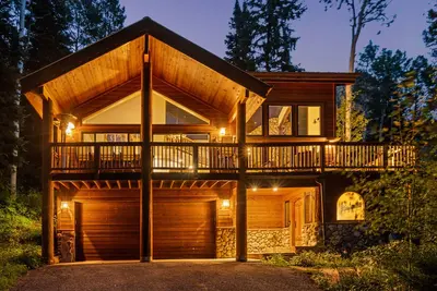 Image de The beautiful creekside Quakie Cabin