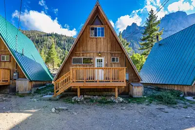 Image de Four Seasons Cabin 2
