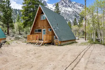 Image de Four Seasons Cabin 5