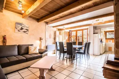 Image de 3 pièces cabine 8 personnes 3* exposé Sud