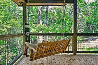 Image de Brand New Luxury I Unique Indoor Pool I Easy Paved Access I 4 Kings I 85\"Theater