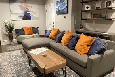 Image de Luxury One Bedroom  Spacious Apartment in Downtown/Waterfront Plymouth Ma.