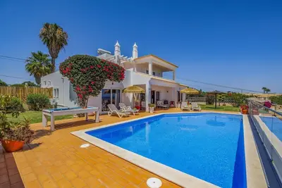 Villa Junico by Villa Plus