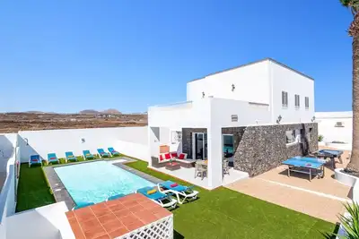 Villa Volcan by Villa Plus