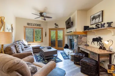 150 yds to the Gondola/Shared Pool and Hot Tub Access/Private Patio