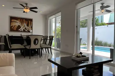 Image de Amazing Casa Chilenos with pool in Cancun downtown