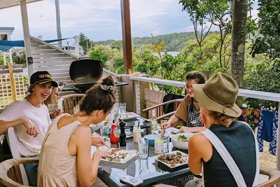 Image de Gone Surfing First Floor 2 Bedroom air-cond self-contained apartment River views