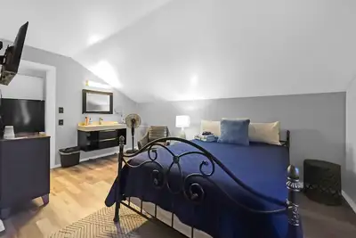 Timberline Lodge - Downtown Ellicottville - Room 304