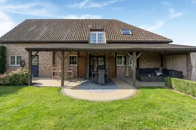 Image de Maison de vacances א Alken avec jardin