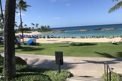 Image de Beautiful Large 2 Bedroom Unit. Do Not Request Booking   Send Inquiry Only.