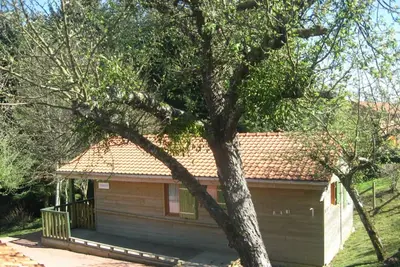 Image de Chalet en campagne avec terrasse et animaux acceptés