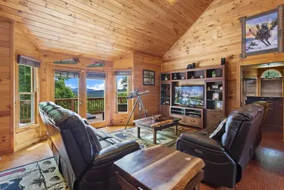 Image de Luxury Mountain Cabin on 10 Acres