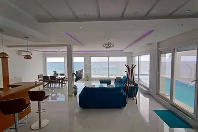 Image de Apt S+2 de haut standing pieds dans l'eau