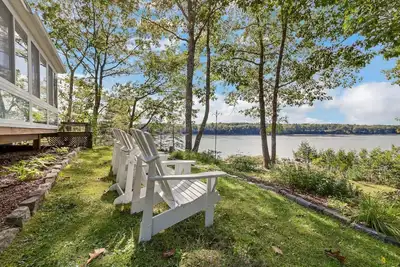 Image de Jcr Taunton Bay Hideaway by RedAwning