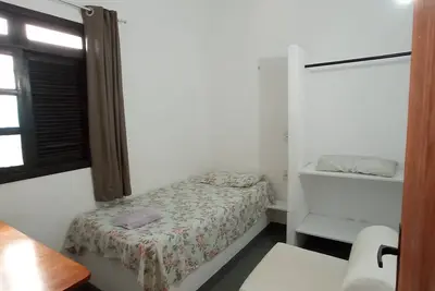 Image de Economic Chalet With Bbq (with swimming pool in the condominium)
