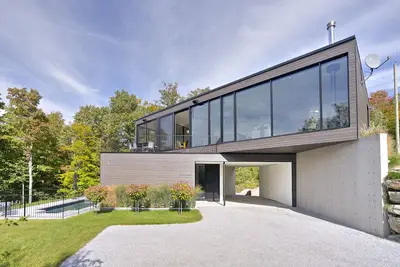 Image de Sutton Hideaway: Luxurious Mountain Retreat