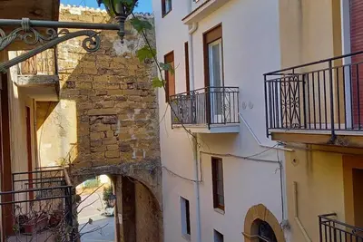 Italian Villa in heart of Sicilian Wine Country in Quaint Sambuca di Sicily