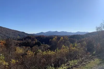 Image de Lucy's Cottage has Exceptional views of the Blue Ridge Mountains!