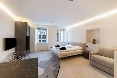 Image de Appartement 'App 203 Palazzo Cavour' avec vue sur la montagne, Wi-Fi et climatisation
