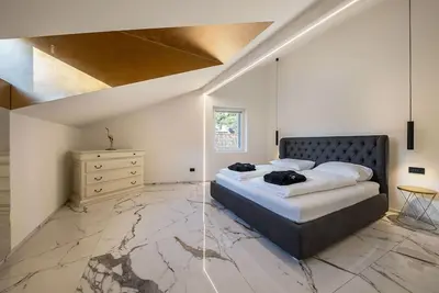 Image de Appartement '301 Palazzo Cavour' avec vue sur les montagnes et Wi-Fi