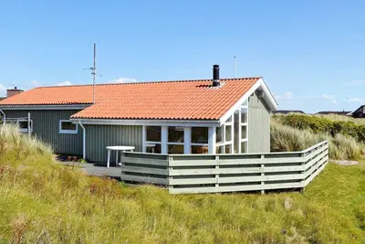 Image de Maison de vacances pour 6 a Fanø-By Traum