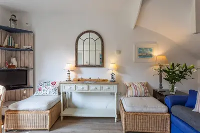 Image de 2 Elgin House - a semi detached house that sleeps 6 guests in 3 bedrooms