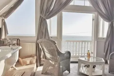 Image de Beach front with parking - Ramgate