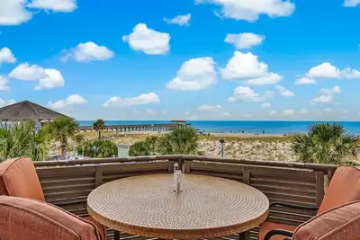 Image de Amazing Ocean Views, Heated Pool Access