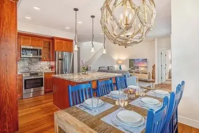 Image de Pili Mai 5l - 4 Bedroom Suite in Poipu Sleeps 8 Ac, Pool, Fitness Center & More!