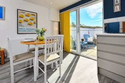 Image de 7 Marina Cottages - Une Chambre Maison, Couchages 2