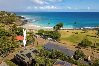 Image de Situé à seulement 200 mètres de la plage de Poipu