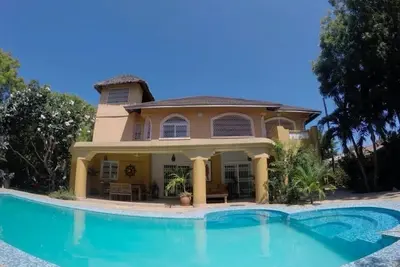 Image de Paradise Awaits