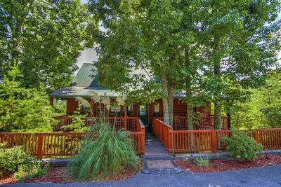 Image de Don't be shy. . . Visit the mountains! Amazing Views, King Bedrooms, Secluded.