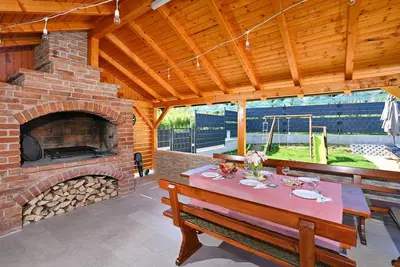 Image de Maison confortable Ă Vrhi Pregradski.