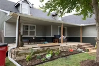 Image de Spacious 2, 500 Sq Ft Wichita Home -3 Showers-2 Tubs-Near Base & Arena