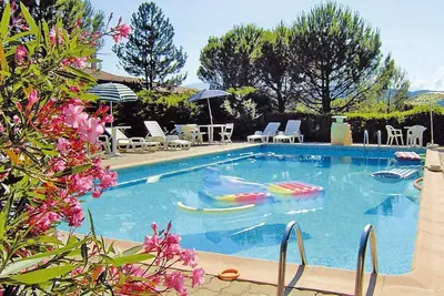 Image de Maison de vacances avec piscine א Vaison-la-Romaine