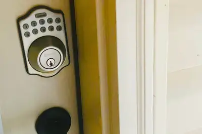 Image de Happily Ever After Charming Basement Apartment. . .