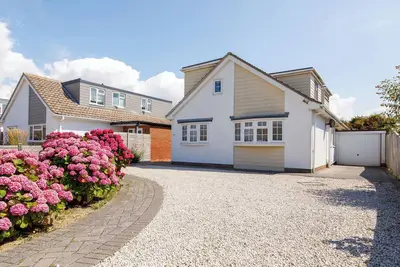 Image de Family Seaside Retreat / 5 min to Beach