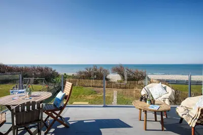 Image de Bright & Dreamy / On the Beach / Garden & Balcony