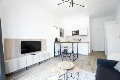 Nice flat at Courbevoie Proche La Défense!