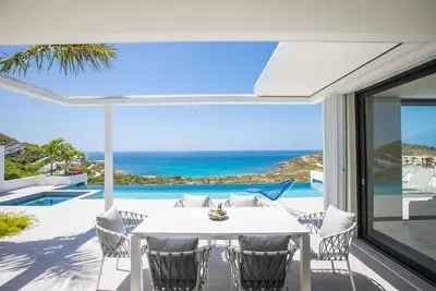 Image de 3 Bedroom Modern Villa, Ocean Royal